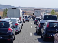 Нарушители на пътя карали с над 200 км в час - какво отчита полицията в Сливен?