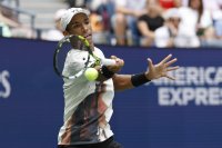 Оже-Алиасим се справи с Рубльов за място на четвъртфиналите на US Open