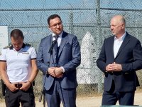 Старши комисар Николай Кожухаров е бил със семейството си при нападението, потвърди вътрешният министър