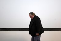 "Седем години на ужас и ад": Депардийо се сдоби с ново обвинение за изнасилване