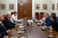 Румен Радев ще сезира компетентните органи във връзка със сигнали за нарушения и злоупотреби във ВМЗ-Сопот