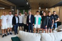 Иван Пешев премира тенисистите Иван Иванов и Александър Василев