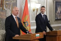Премиерът Желязков към черногорския си колега: Трябва да работим повече за транспортната, енергийната и дигиталната свързаност в региона