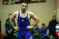 Михаил Георгиев и Ален Хубулов откриват българското участие на световното по борба