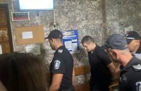 Домашен арест и за шофьора на колата от боя с полицейския шеф в Русе