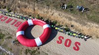 SOS Черно море: „Грийнпийс“ с акция срещу нови сондажи за нефт и газ