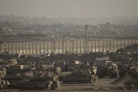 Израелската армия започна сухопътна офанзива в град Газа