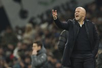 Първа загуба за Ливърпул