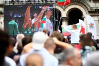 България очаква своите герои: Прибират се националите по волейбол след триумфа на Световното