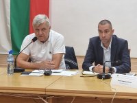 Кризисният щаб в Плевен заседава в търсене на решение за тежката водна криза