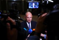 Румен Радев: Не отговарям за параноята на някои хора