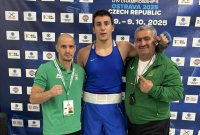 Стоян Петров осигури още един медал на България от европейското по бокс за младежи и девойки