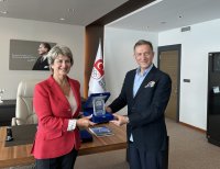 Весела Лечева се срещна с президента на Турския олимпийски комитет
