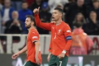 Кристиано Роналдо е първият футболист милиардер