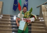 Световният шампион Карлос Насар у дома (ГАЛЕРИЯ)