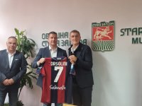 Легендата на Италия Джанлука Палиука се срещна и с кмета на Стара Загора