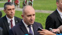 Президентът Румен Радев: Ставаме свидетели на това как Борисов капитулира пред Пеевски и предава властта