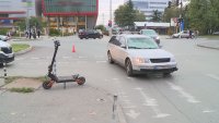 Двама младежи пострадаха при инцидент с тротинетка в Русе (СНИМКИ)