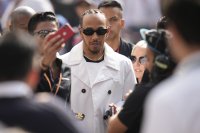Люис Хамилтън заяви, че конете са "следващото нещо", с което иска да се занимава
