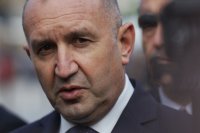 Президентът Румен Радев: Ставаме свидетели на това как Борисов капитулира пред Пеевски и предава властта
