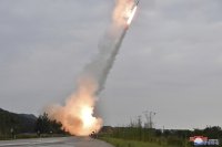 Северна Корея изстреля няколко балистични ракети
