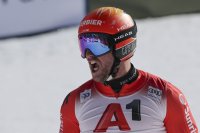 Хиршер пропуска началото на сезона в алпийските ски