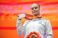Ангелина Мелникова спечели още два медала на финалите на отделните уреди на световния шампионат по спортна гимнастика