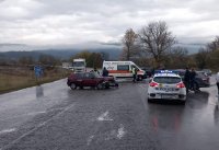 Катастрофа между Разлог и Белица, движението е затруднено
