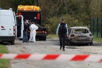 Шофьор атакува пешеходци и велосипедисти във Франция