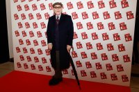 Почина френският актьор Чеки Карио