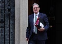 Изслушват британския премиер заради сканадала с предсрочно освободените затворници