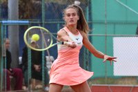 Денислава Глушкова отпадна във втория кръг на сингъл на турнир в Ираклион