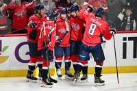 Алекс Овечкин реализира 904-ото си попадение в НХЛ при победа на Вашингтон Кепиталс срещу Едмънтън Ойлърс