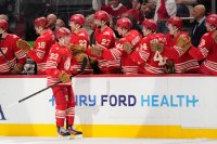 Детройт надви Ню Йорк Рейнджърс в НХЛ