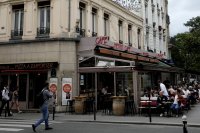 Авария спря тока в някои райони на Париж, линии на метрото не се движат