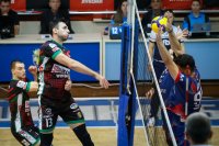 Нефтохимик спечели драматично дербито на Бургас в НВЛ