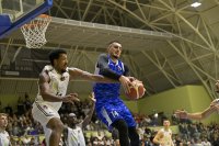 Локомотив Пловдив се разправи с Левски в НБЛ