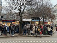 Residents Protest Over Planned Expansion of Paid Parking Zones