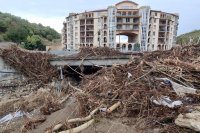 Разпоредиха премахването на корекцията на реката в Елените