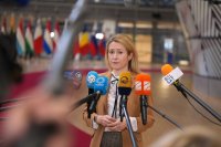 Арести в службата на Кая Калас в Брюксел и Колежа на Европа в Брюж