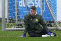 Борусия Дортмунд удължи договор на Александър Майер