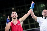 Радослав Росенов ще спори за златото на еврошампионата по бокс за мъже и жени до 23 г.