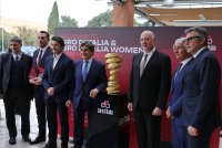 Българската делегация, водена от премиера Росен Желязков, пристигна за представянето на маршрута на Джиро д'Италия 2026