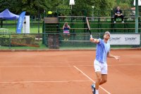 Александър Донски се класира за полуфиналите на двойки на турнир в Мая