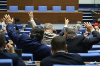НА ЖИВО: Тази сутрин има кворум от първия път в парламента