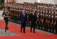 Франция търси подкрепата на Китай за мир в Украйна