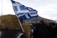 Гръцките фермери свалиха блокадата на "Промахон", движението е възстановено