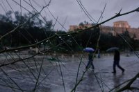 Властите в Гърция призоваха да не се пътува