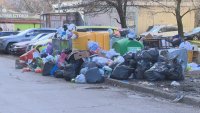 Кризата с боклука: В "Люлин" чистят само улиците, по които се движи градския транспорт