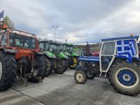 Продължават протестите на гръцките земеделци и блокадите по българо-гръцката граница